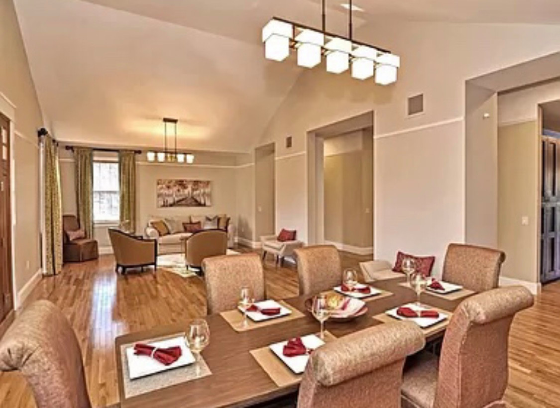 Formal dining room