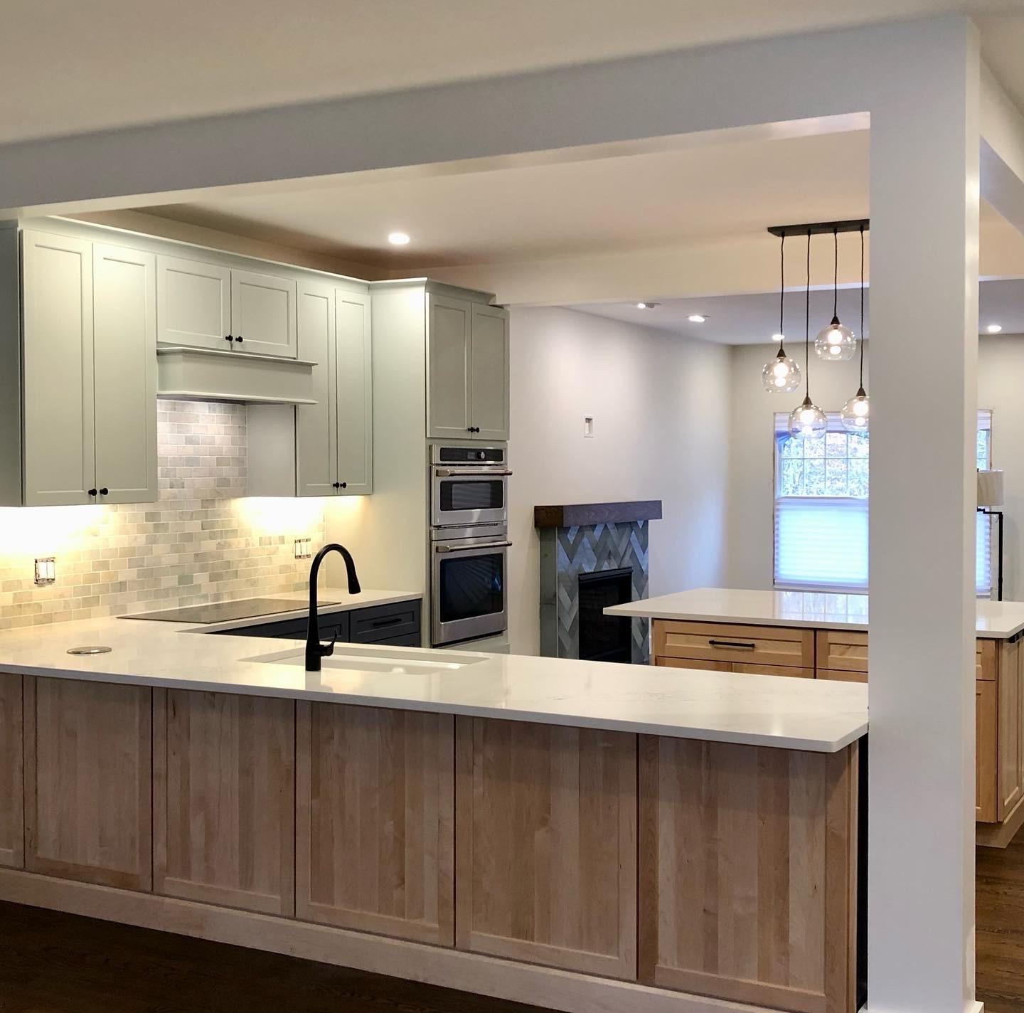 Kitchen island and pendants