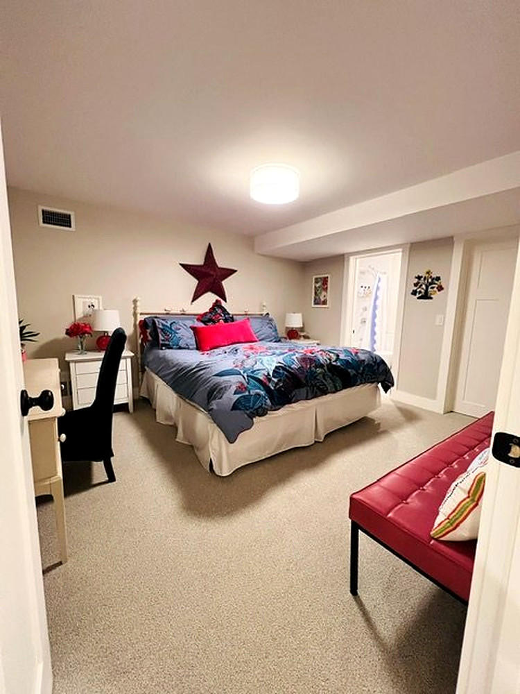 Bedroom suite