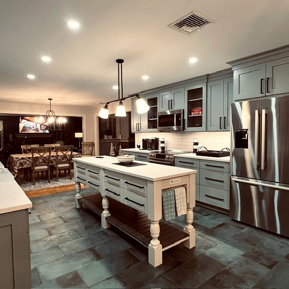 Kitchen with island